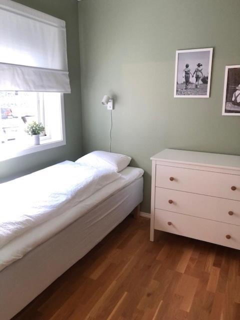 Koselig: Serene 3-Room Apartment Near Bergen Exterior photo